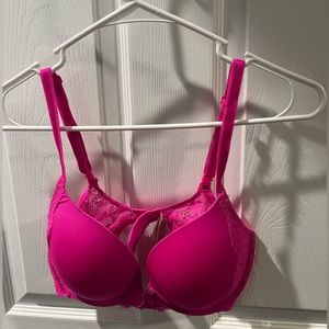 Victoria’s Secret 34D pink push up dream angels memory foam bra lace